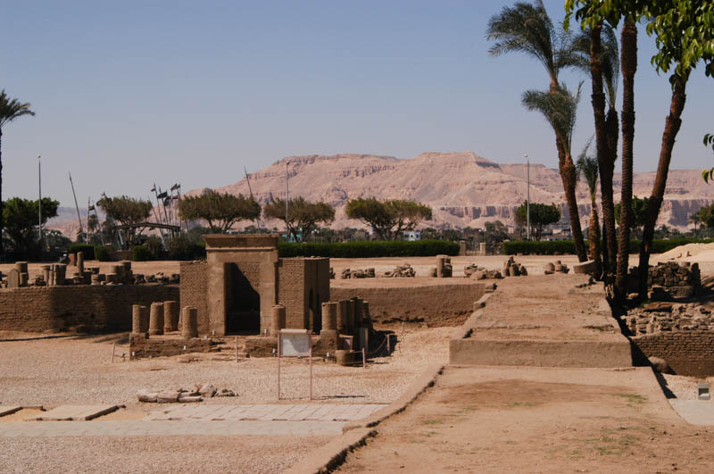 View over the walls, at the temple of Luxor, and a small chapel