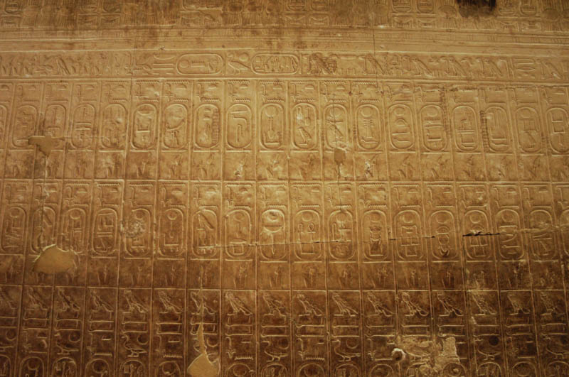 The list has 76 kings and gods from Menes to Seti I