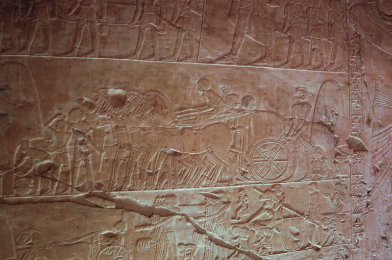 Chariot scene in the tomb
