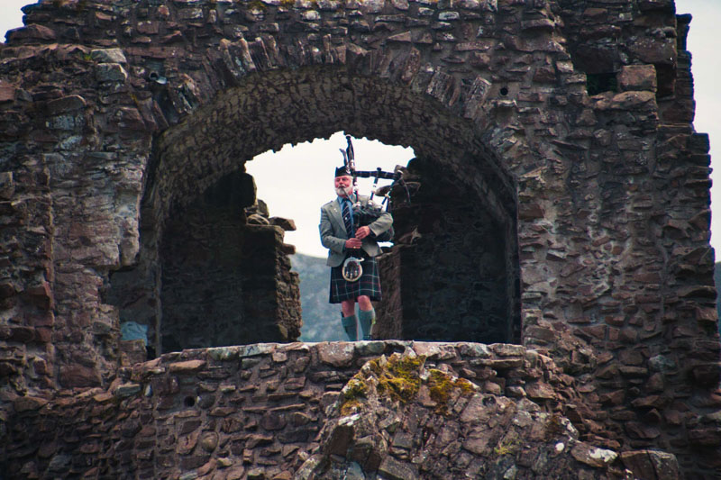 Piper in the main tower
